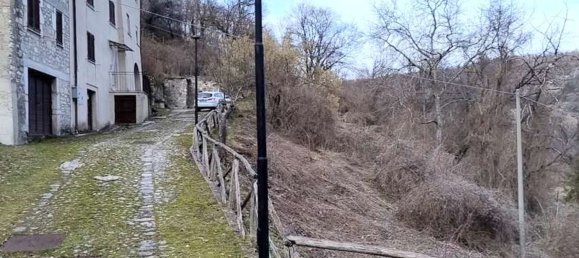 5 rooms Apartment in Preci, Italy No. 69816 11