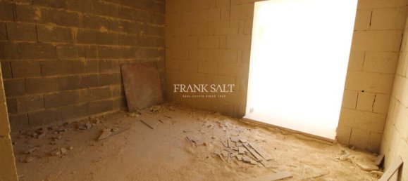 3 chambres Appartement à Ghajnsielem, Malta No. 947 8