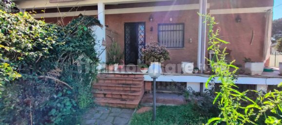 3 bedrooms Villa in Ardea, Italy No. 210069 4
