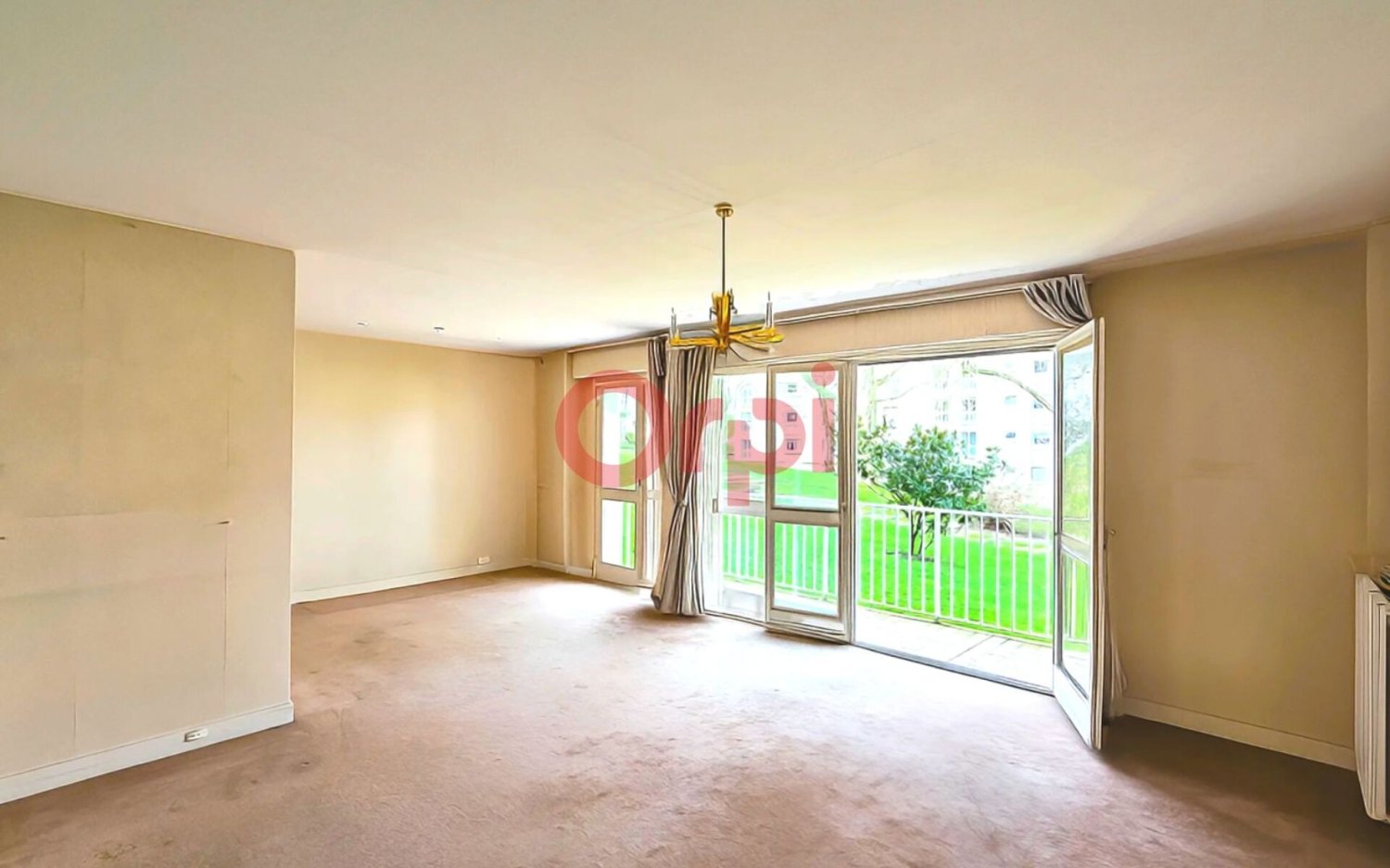 4 غرف نوم شقة في Chambourcy, France رقم 163847