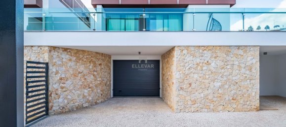 3 bedrooms House in Funchal, Portugal No. 132761 2