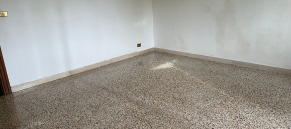 3 rooms Apartment in Borgo Ticino, Italy No. 148484 8
