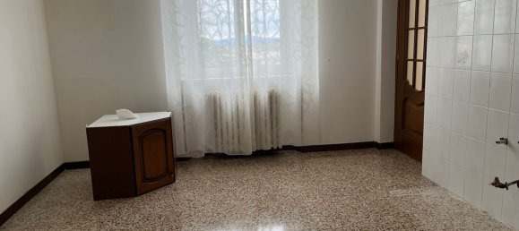 3 rooms Apartment in Borgo Ticino, Italy No. 148484 4