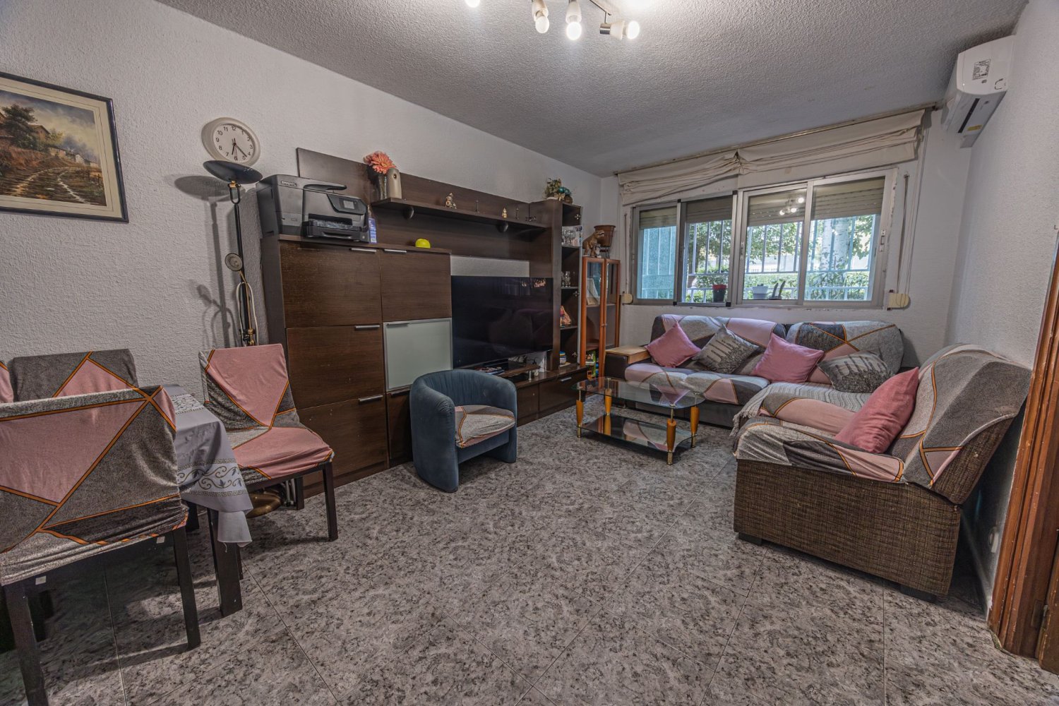 Apartamento T3 em Mejorada del Campo, Spain N.º 278956