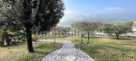 4 bedrooms Villa in Corinaldo, Italy No. 193733 2