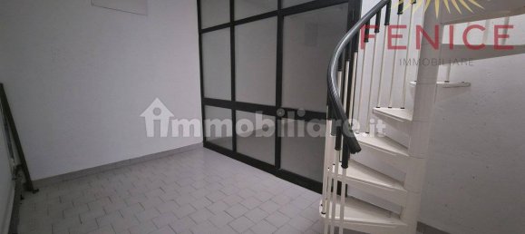 3 rooms Commercial property in Caerano di San Marco, Italy No. 327764 2