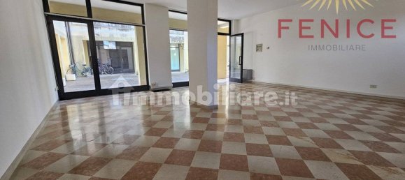 3 rooms Commercial property in Caerano di San Marco, Italy No. 327764 27