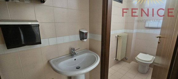 3 rooms Commercial property in Caerano di San Marco, Italy No. 327764 26