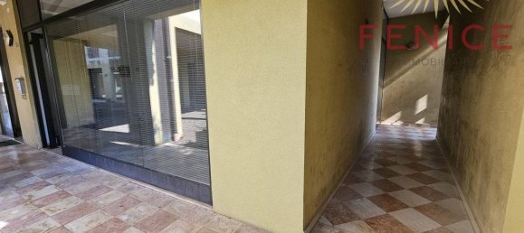 3 rooms Commercial property in Caerano di San Marco, Italy No. 327764 9