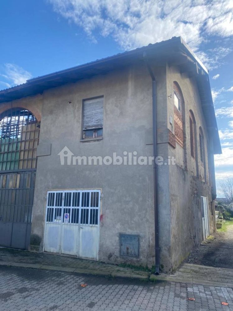 Almacén en Giussano, Italy 40 m² No. 302163