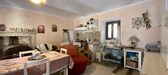 Casa de 2 habitaciónes en Diano d'Alba, Italy No. 88491 10