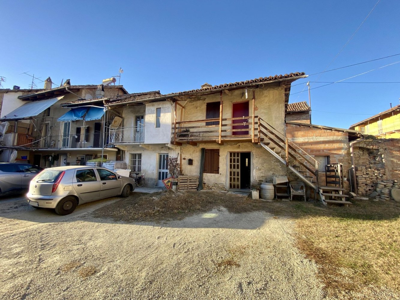 Casa de 2 habitaciónes en Diano d'Alba, Italy No. 88491