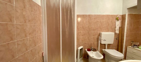 Casa de 2 habitaciónes en Diano d'Alba, Italy No. 88491 14