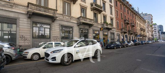 Apartamento T1 em Milan, Italy N.º 241766 25