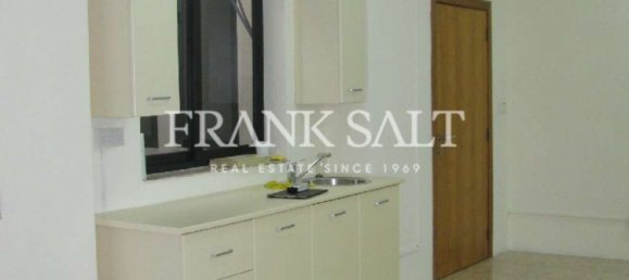 73m² Office in Saint Julian's, Malta No. 12808 9