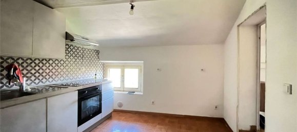 5 bedrooms Apartment in Modena, Italy No. 377036 3