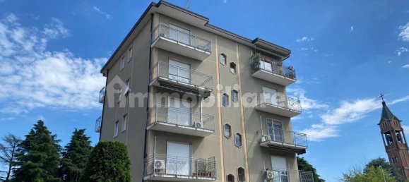 Apartamento de 2 dormitorios en Castellanza, Italy No. 338706 3