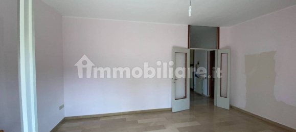 Apartamento de 2 dormitorios en Castellanza, Italy No. 338706 41