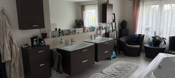 3 bedrooms Villa in Wiesbaden, Germany No. 306509 13