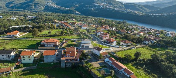 4 bedrooms House in Penafiel, Portugal No. 22722 20