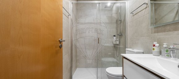 4 bedrooms House in Penafiel, Portugal No. 22722 6