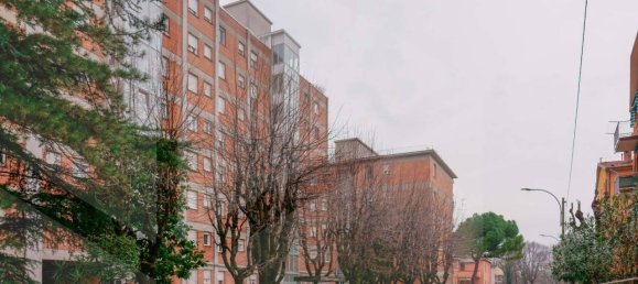 2 bedrooms Apartment in Bologna, Italy No. 20704 19