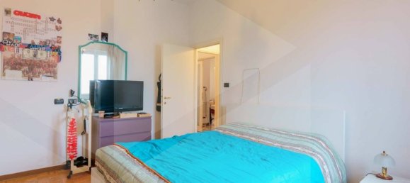 2 bedrooms Apartment in Bologna, Italy No. 20704 16