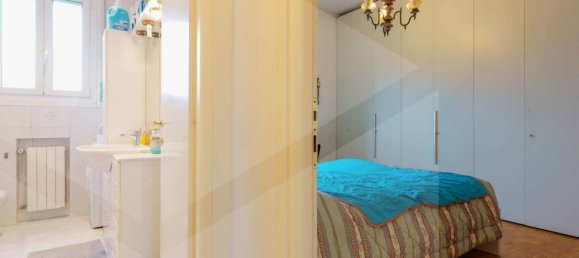 2 bedrooms Apartment in Bologna, Italy No. 20704 12