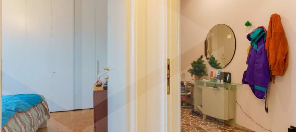 2 bedrooms Apartment in Bologna, Italy No. 20704 18