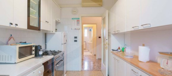 2 bedrooms Apartment in Bologna, Italy No. 20704 43