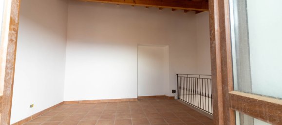 2 Schlafzimmer Haus in Maenza, Italy, Nr. 331849 8
