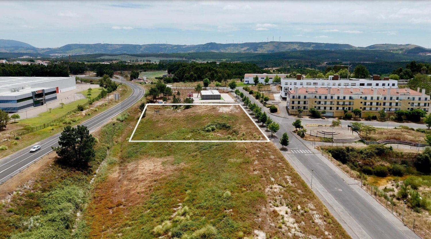 Terreno en Torres Vedras, Portugal No. 190238
