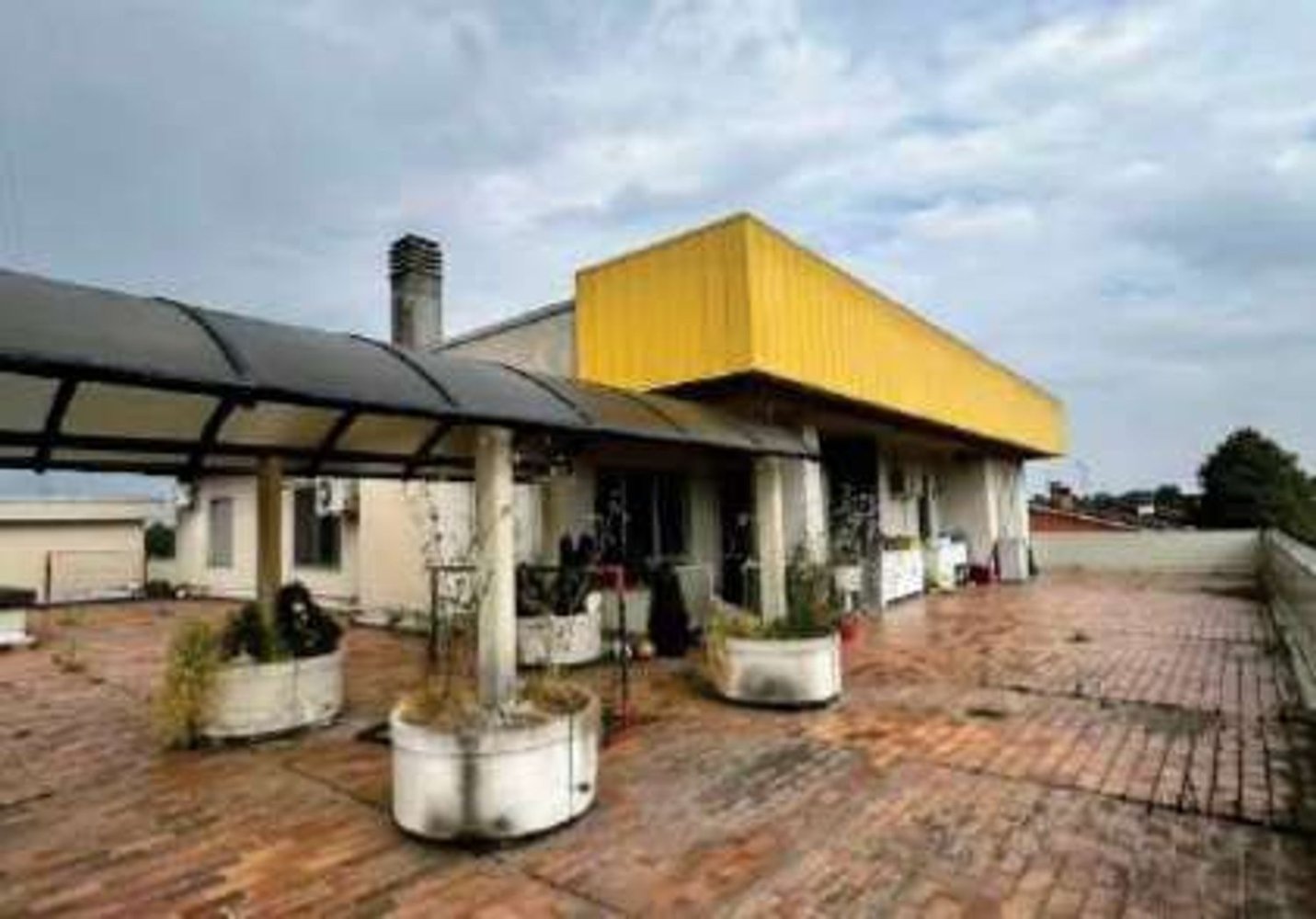 9غرفة شقة في Sant'Angelo Lodigiano, Italy رقم 298884