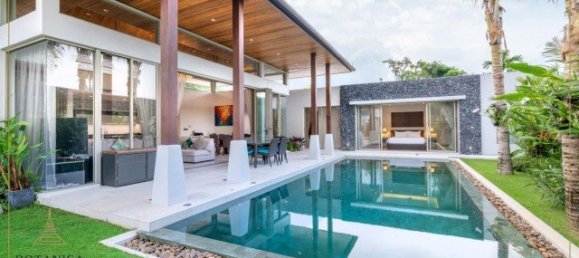 4 bedrooms Villa in Phuket, Thailand No. 12664 2