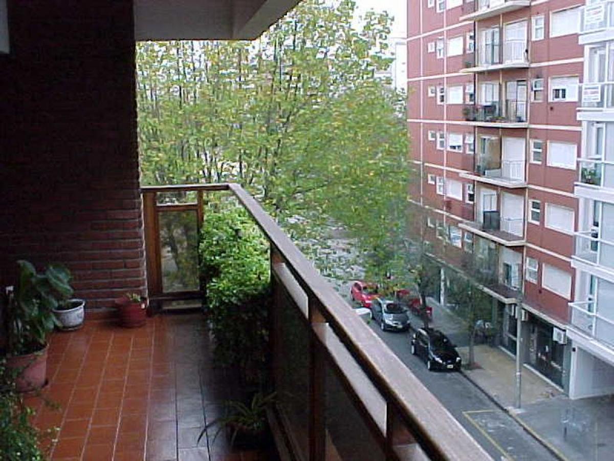 3 bedrooms Apartment in Mar del Plata, Argentina No. 100272