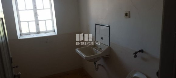 4 Schlafzimmer Haus in Santiago de Piaes, Portugal, Nr. 69446 36