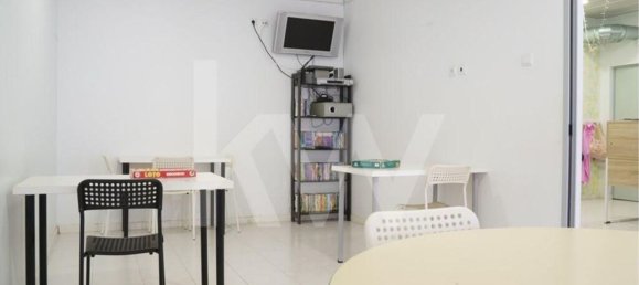 217m² Commercial property in Sintra, Portugal No. 91375 7