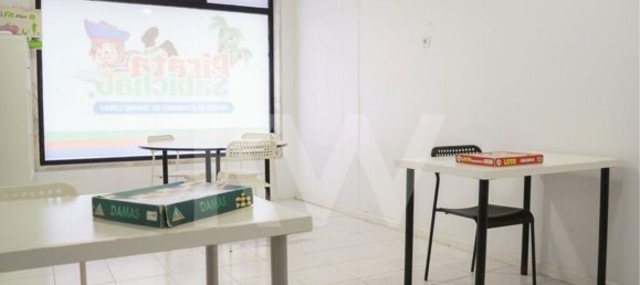 217m² Commercial property in Sintra, Portugal No. 91375 8