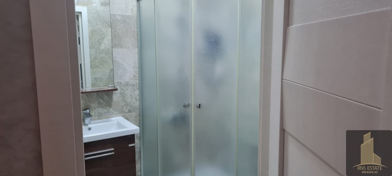 3 chambres Appartement à Sabail, Azerbaijan No. 2043