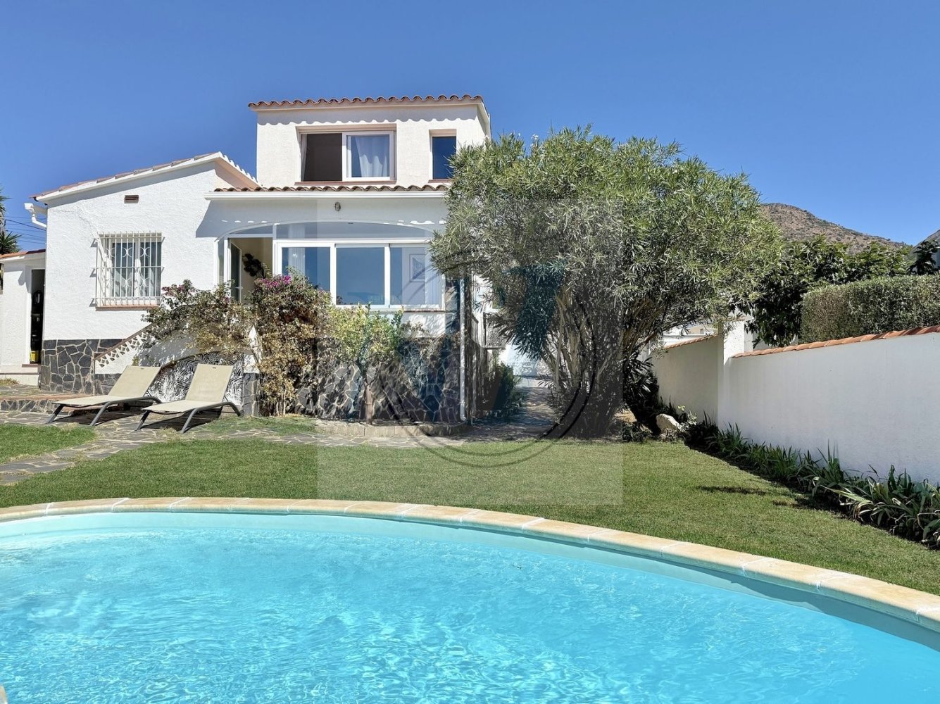 Casa de 3 dormitorios en Roses, Spain No. 278685