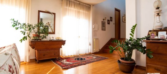6-Zimmer Penthouse in Pistoia, Italy, Nr. 286638 13