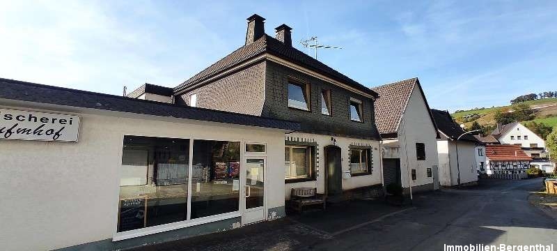 10-salle Bâtiment à Hochsauerlandkreis, Germany No. 73104