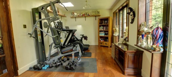 4 bedrooms House in Reading, United Kingdom No. 10452 13