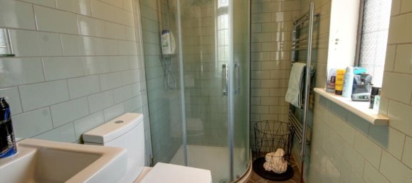 4 bedrooms House in Reading, United Kingdom No. 10452 20