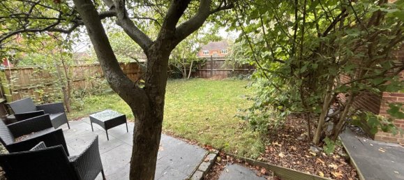 4 bedrooms House in Reading, United Kingdom No. 10452 27