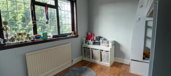 4 bedrooms House in Reading, United Kingdom No. 10452 18