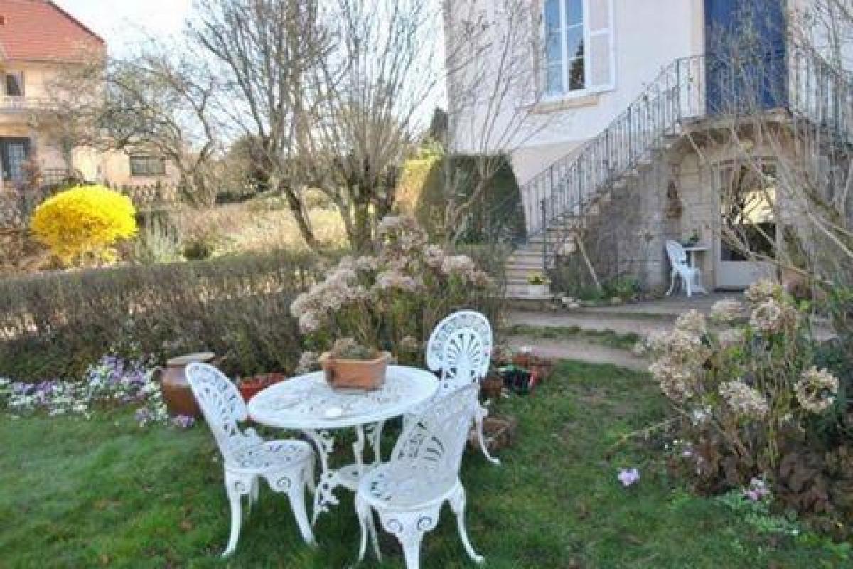 3 bedrooms Condo in Le Creusot, France No. 13954