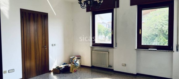 2 bedrooms Apartment in Lugo di Vicenza, Italy No. 321721 4