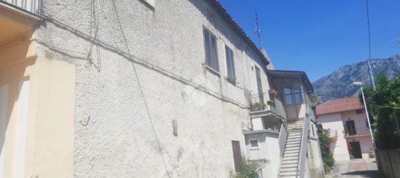 3 rooms House in Montesarchio, Italy No. 133464 16