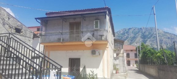 3 rooms House in Montesarchio, Italy No. 133464 17